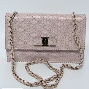 Salvatore Ferragamo Pink Vara Bow Leather Crossbody Bag